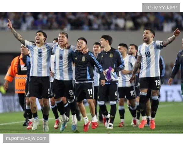 阿根廷防线需应对心理压力 卫冕冠军身份带来期待